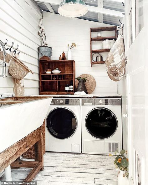 Mum, 31, reveals how she turned her old and shabby veranda into a beautiful farmhouse laundry | Daily Mail Online Laundry Porch, Outdoor Laundry Rooms, Outdoor Laundry, 1920s Home, Little Farmhouse, Farmhouse Shower, 1920s House, Farmhouse Laundry, Laundry Decor