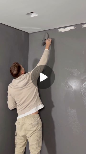 Refresh Home Improvements on Instagram: "This year we found an awesome way to create a textured wall finish using only paint and drywall compound. So easy you can do it too! … #diy #homeimprovement #remodel #renovation #reels #painting #homedecor" Types Of Textured Walls, Removing Textured Walls, Texture Wall Painting, Plaster Walls Diy, Drywall Painting, Accent Wall Bedroom Paint, Refresh Home, Diy Accent Wall, Accent Wall Bedroom