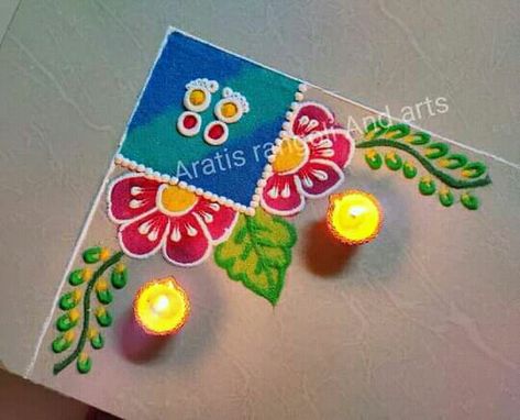 Side Corner Rangoli Design, Corner Rangoli Designs Diwali, Sathiya Design Rangoli, Rangoli Designs Corner, Corner Rangoli Designs, Lakshmi Pujan Rangoli, Rangoli Designs Latest Unique For Diwali, Tulsi Puja, Mini Rangoli