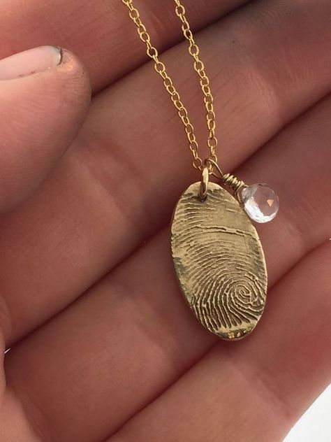 Black Gold Jewelry, Fingerprint Jewelry, Bronze Necklace, Family Necklace, Gold Filled Necklace, Dope Jewelry, Jewelry Lookbook, Diy Schmuck, Girly Jewelry