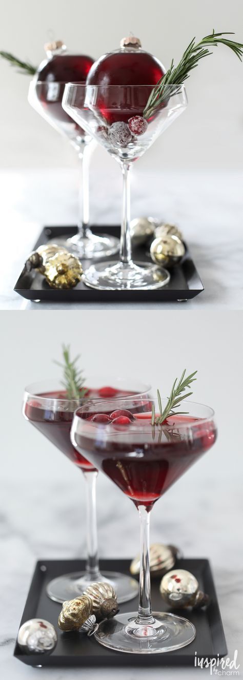 A holiday cocktail served in a christmas ornament! It's an Ornamentini! Very Merry Ornamentini via Inspired by Charm Ornament Cocktail, Jul Mad, Cocktail Martini, Cocktail Serving, Christmas Cocktail, Martini Recipes, Christmas Brunch, God Jul, Christmas Cocktails