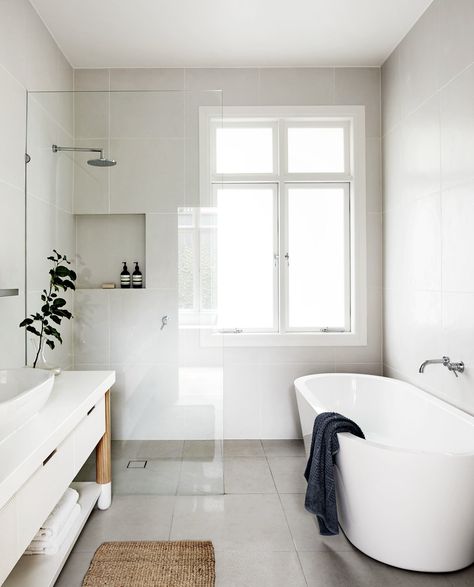 15 Small Bathrooms that are Big on Style                                                                                                                                                                                 More Design Interior Baie, Dekorere Bad, Gorgeous Bathroom, Versace Home, Living Ideas, Bathroom Layout, Minimalist Bathroom, Bathroom Renos, Laundry In Bathroom