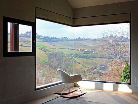 Glass to Glass Corners – Sean Doyle Windows Italy Architecture, Corner Window, Large Window, Hus Inspiration, Picture Windows, Italy Photo, Window View, House Extensions, Beautiful Doors