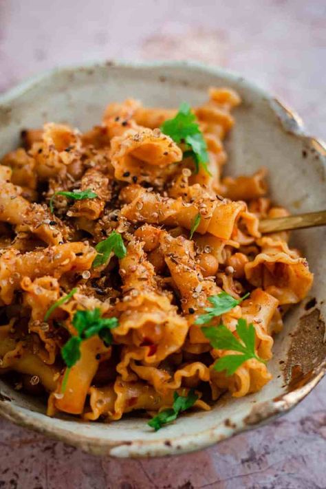 Gigli pasta with Chickpeas Gigli Pasta Recipes, Gigli Pasta, Cheese And Broccoli Pasta, Tahdig Recipe, Pasta With Chickpeas, Veg Pulao, Recipes From Around The World, Chickpea Pasta, Global Food