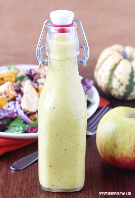 An easy apple cider vinaigrette recipe using healthy ingredients like fresh apple, raw apple cider vinegar, and maple syrup. This dressing only takes five minutes to fix and includes two versions that you'll love: creamy and whisked. It's perfect for drizzling on top of leafy salads for a blend of sweet and tangy flavors. Apple Salad Dressing, Aip Sauces, Current Recipes, Drinking Apple Cider Vinegar, Apple Cider Vinaigrette, Peanut Salad, Cider Vinaigrette, Vinaigrette Salad, Raw Apple Cider Vinegar