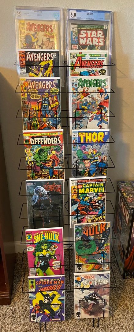 Displays2go | Customer Submitted Photos for Ideas & Inspiration! Comic Collection Display, Magazine Display Ideas, Comic Book Display Ideas, Comic Room Ideas, Comic Book Organization, Comic Book Rooms, Magazine Display Rack, Comic Book Storage Ideas, Comic Storage