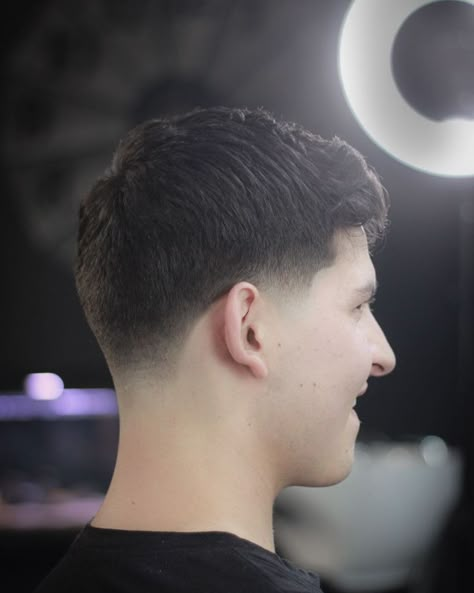 Shot Hair Cuts, Taper Fade Long Hair, New Men Hairstyles, Taper Fade Short Hair, Mens Haircuts Straight Hair, Young Men Haircuts, Short Hair With Beard, Cool Boys Haircuts, Short Hair Designs