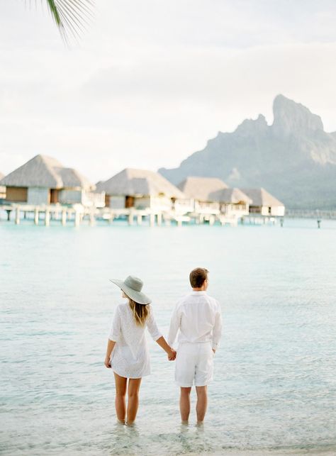 21 of the World’s Most Luxurious Honeymoon Spots Winter Glamping, Luxurious Honeymoon, Norcal Wedding, Best Honeymoon Resorts, Four Seasons Bora Bora, Bora Bora Honeymoon, Photo Voyage, Private Island Resort, Honeymoon Inspiration