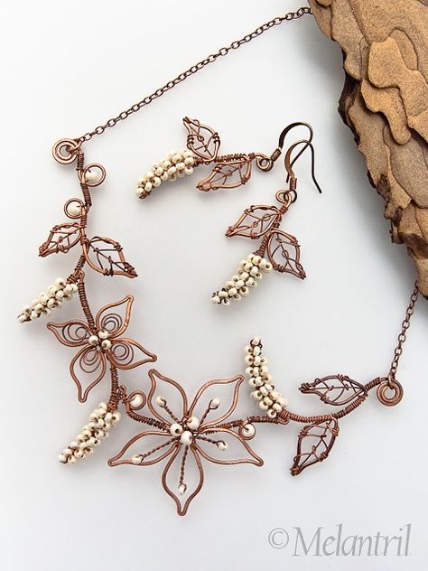 Wire Jewelery, Leaf Earring, Bijoux Fil Aluminium, Wire Jewelry Designs, Diy Wire Jewelry, Wire Work Jewelry, Wire Necklace, Handmade Wire Jewelry, Work Jewelry