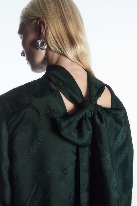 Dark Green Blouse, Green Floral Top, Nyfw Runway, Autumn Winter 2023, Bow Blouse, Floral Jacquard, 2023 Collection, Closet Fashion, Winter 2023