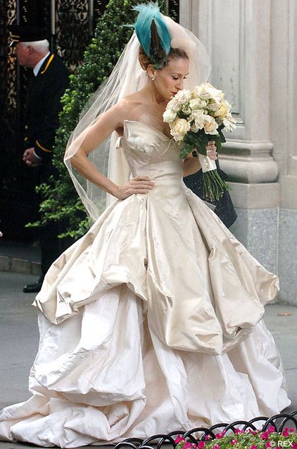 Carrie Bradshaw in Vivienne Westwood | Danilla | Flickr Carrie Bradshaw Wedding Dress, Vivienne Westwood Wedding Dress, Movie Wedding Dresses, Vivienne Westwood Wedding, City Wedding Dress, Jamie Hince, Famous Wedding Dresses, Helen Rose, The Princess Diaries