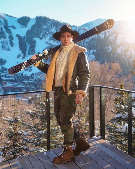 Cockpit USA on Instagram: "Who’s ready for the three day weekend ahead? @ericgoldie is, that’s who! Geared up for the long weekend in Aspen, Eric pairs our @cockpitusa RAF Bomber jacket nicely with a classic cable knit sweater and cargo pants. This is definitely a style we fly ⛷️ with! Visit cockpitusa.com to shop our classic sheepskin collection and more! #shearling #sheepskin #bomberjacket #skistyle #skiing🎿 #mensstyle #aspen #colorado #cockpitusa #madeinusa" Apre Ski Party Outfit, Sweater And Cargo Pants, Ski Fashion Men, Ski Outfit Men, Aspen Colorado Winter, Apres Ski Men, Party Outfit Men, Three Day Weekend, 30th Party