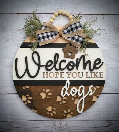 Beautiful Round Door Signs for Your Front Door - Best First Impressions Welcome Signs Front Door, Door Signs Diy, Diy Wood Signs, Front Door Signs, Round Door, Wood Circles, Cat Door, Dog Decor, Walnut Stain