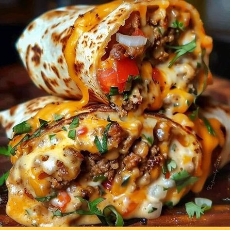 Cheeseburger Wraps, Beef Wraps, Nachos Beef, Tortilla Recipe, Mexican Food Recipes Easy, Nacho Cheese, Mexican Food Recipes Authentic, Wrap Recipes, Mexican Dishes