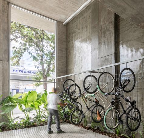 Gallery of Inspiring Architectural Projects for Bicycles - 32 Bike Parking Architecture, Bicycle Parking Architecture, Bike Architecture, Bicycle Station, Bike Room Design, Bicycle Park, Bike Parking Design, Bicycle Parking Design, Biofilic Design