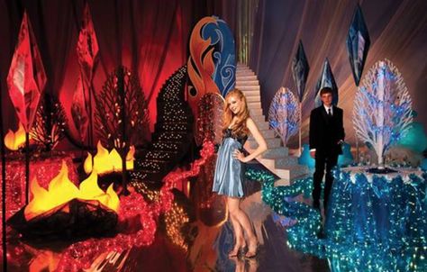 image Feather Display, Prom Venues, Fire N Ice, Homecoming Themes, Ice Party, Middle School Dance, 8th Grade Dance, Prom Themes, Castle Decor