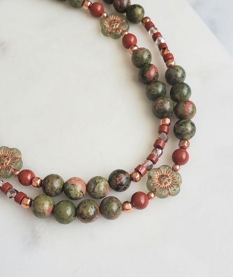 Unakite Necklace, Red Jasper Necklace, Solid Copper, Flower Necklace, Gemstone Beaded Necklace, Red and Green Beaded Necklace, Birthday Gift - Etsy Flower Bead Necklace, Green Crystal Necklace, Red Jasper Necklace, Green Gemstone Necklace, Quartz Crystal Jewelry, Green Beaded Necklace, Necklace Ideas, Semi Precious Jewelry, Stone Beaded Necklace