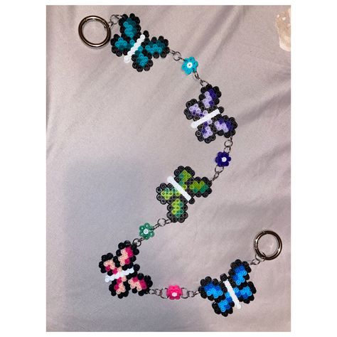 Bead Belt Chain, Perler Bead Chain, Bead Belt, Melt Beads, Rave Jewelry, Melt Beads Patterns, Hamma Beads Ideas, Perler Creations, Pearl Beads Pattern