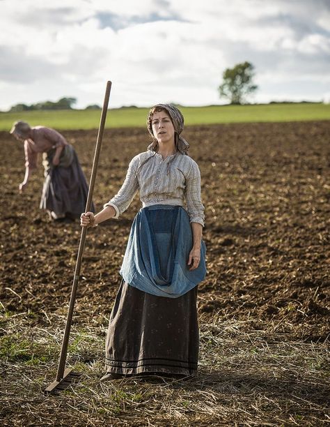 Lark Rise to Candleford Farm Lady Outfit, Lark Rise To Candleford Costumes, Larkrise To Candleford Costumes, Poor Clothes Outfits, Larkrise To Candleford, Period Dramas Aesthetic, Rural Fashion, Farmer Fashion, Biblical Clothing