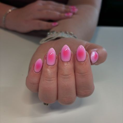 ✨🩷 Pink Aura 🩷✨ . . . . . . #utahnailtech #utnailtech #801nails #utahnails #utnails #nails #utah #kaysville #layton #kaysvillenails #nailsofinstagram #nailsnailsnails #801nailtech #fyp #explore #gelx #gelxnails #ɢᴇʟx #gelxnailtech #summernails #frenchtipnails #frenchtip #abstactnails #airbrushnails #frenchtips #nailinspo #inspiration #auranails Aura Nails Purple And Pink, Pink And Blue Aura Nails, Airbrush Nails Short, Pink Airbrush Nails, Aura Almond Nails, Aura Nails Short, Utah Nails, Cutesy Nails, Nails Airbrush