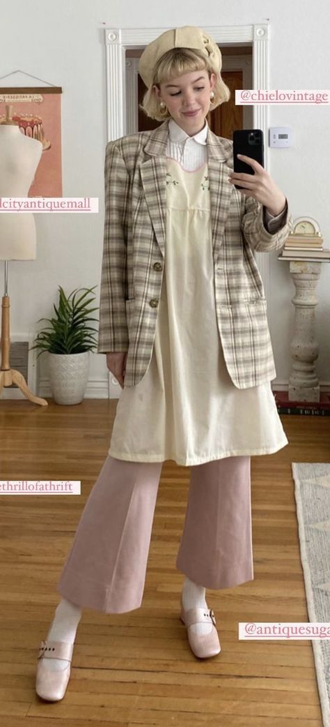 Fun Layered Outfits, Funky Modest Fashion, Modest Coquette Outfits, Grandma Outfit Aesthetic, Grandma Core Outfit, Otome Kei Fashion, Grandma Clothes, October Fashion, Kei Fashion