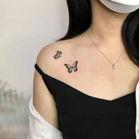 Tattoo Designs Butterflies, Clavicle Tattoo Butterfly, Collarbone Butterfly Tattoos For Women, Butterfly Tattoo On Clavicle, Tattoo Design Women Arm, Collar Bone Tattoo Butterfly, Collar Tattoos For Women, Butterfly Collarbone Tattoo, Butterfly Tattoo Collar Bone