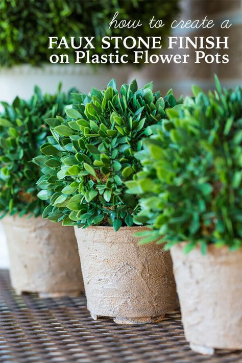 How-to-create-a-textured-faux-stone-effect-on-plastic-flower-pots using Tommy Art Rock Paste. #texturedstone #weatheredstone #fauxstone #painteffects. #fauxstucco #tommyart Paint Garden Pots, Gardening Drawing, Aging Terra Cotta Pots, Faux Paint Finishes, Cheap Flower Pots, Aesthetic Gardening, Gardener Aesthetic, Gardening Aesthetic, Plastic Planter