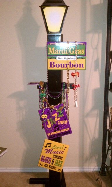 Bourbon St. Mardi Gras Martygraw Party Ideas, Sweet 16 Mardi Gras Theme, Mardi Gras Photo Backdrop, Saints Decorations, Mardi Gras Float Ideas, Rodeo Dance, Mardi Gras Birthday, Mardi Gras Party Decorations, Madi Gras