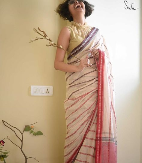 Nikah Dress, Khadi Saree, Different Shapes, Stardust, Beautiful Hand, Philosophy, Hand Made, Blouses, Clock