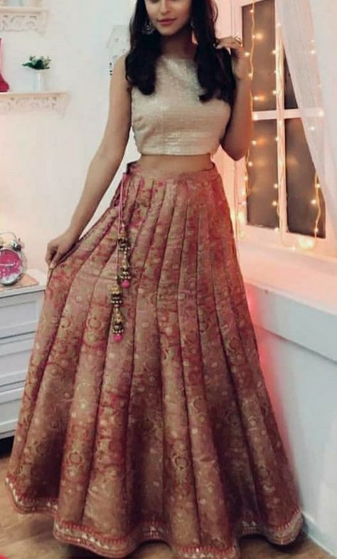 Neck Ideas, Fashion Booklet, Indian Outfits Modern, Simple Lehenga, Indian Skirt, Long Gown Design, Lehenga Designs Simple, Anarkali Dress Pattern, Lehenga Blouse Designs