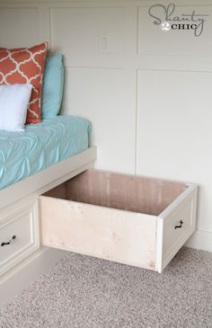 Storage Drawers under the bed DIY Diy Storage Under Bed, Diy Twin Bed, Diy Built In, Twin Storage Bed, Diy Storage Bed, Kids Beds With Storage, Underbed Storage Drawers, Built In Bed, Under Bed Drawers