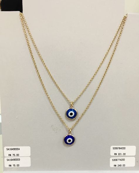 Indi Jewelry, Arab Gold, Nazar Necklace, Pearl Earrings Designs, Black Beads Mangalsutra, Evil Eye Necklace Gold, Golden Jewelry, Jewelry Accessories Ideas, Stacked Jewelry