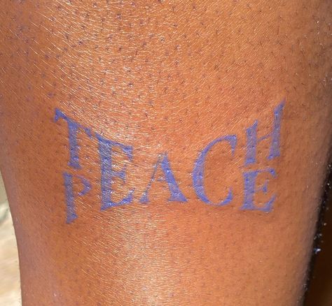 Peace Tattoos, Herz Tattoo, Blue Tattoo, 1 Tattoo, Dainty Tattoos, Aesthetic Tattoo, Tattoo Life, 문신 디자인, Little Tattoos