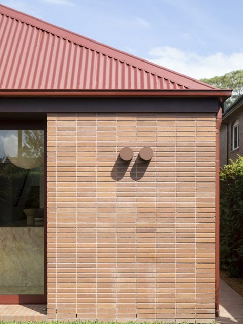 Brick House Renovation, Bob Barnard, Studio Prineas, Architecture Extension, Rooftop Apartment, Vista House, Fireside Chairs, Creek House, Est Living