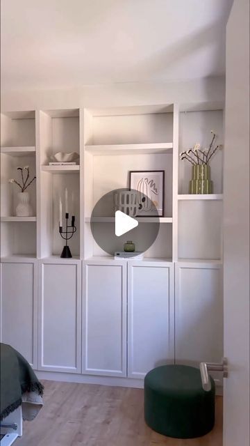 Before & After | Design Ideas on Instagram: "Unleash your creativity with @villa_karole’s IKEA BILLY DIY built-in cabinet project! ✨ Whether it’s for books, decor, or essentials, this elegant solution has got you covered. Don’t miss out on the details available on her page under the “Billy DIY” highlight!  Seeking more DIY brilliance? Visit @villa_karole’s profile for a wealth of ideas and inspiration to personalize your space! 🌟🔨  ©️ All Rights And Credits Reserved To The Respective Owners  👉 Follow @beforeafter_ideas  👉 Follow @beforeafter_ideas  👉 Follow @beforeafter_ideas  . . . . . #ikeahack #ikea #ikeahacks #ikeadiy #ikeahome #ikeaideas #ikealover #interiordesign #interiorinspiration #interiorhacks #diy #diyhomedecor #diyideas #diyproject #diycrafts #home #storage #kitchendesign Buffet Billy Ikea, Ikea Billy Bookcase Ideas Living Room, Ikea Hack Havsta, Ikea Wall Cabinets Living Room, Billy Tv Hack, Ikea Built In Hack Living Room, Billy Ikea Hack Ideas, Built In Billy Bookcase Diy, Ikea Billy Office