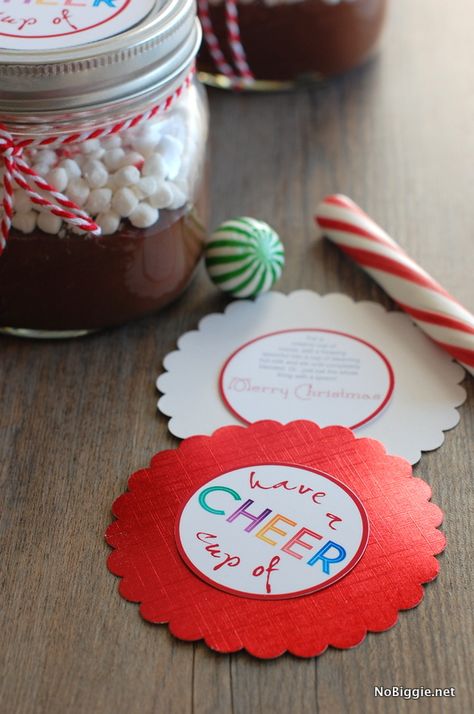 Here’s a sweet gift idea that would be fun to give: Hot Chocolate in a jar with a “Have a Cup of Cheer” free printable gift tag. - The chocolate is not dry, but a delicious creamy ganache (see recipe) Hot Chocolate In A Jar, Mason Jar Gifts Diy, Christmas Basket, Free Printable Gifts, Free Printable Tags, Free Printable Gift Tags, Jar Ideas, Mason Jar Crafts Diy, Mason Jar Gifts