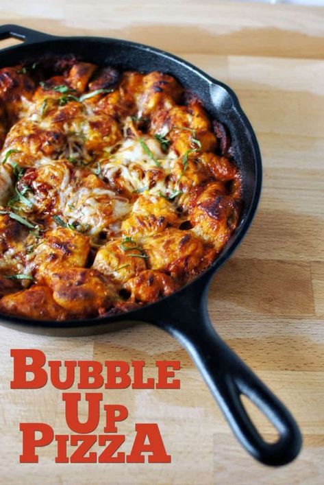 Bubble Up Pizza Recipe | The easiest pizza recipe you will ever make! Bubble Pizza Recipe, Biscuit Dough Pizza, Pizza Dinner Recipes, Hawaii Pizza, Easy Recipe For Kids, Bubble Pizza, Pizza Calzones, Bubble Up Pizza, Family Breakfast Recipes