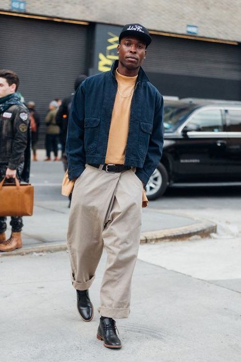 Old Guy at the Grocery Store - Album on Imgur Style Gentleman, Herren Style, Checkered Jacket, New York Street Style, New York Mens, Winter Mode, La Fashion Week, Mens Fashion Week, Makeup Blogger