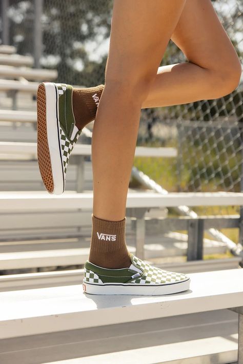 Classic Slip-On Vans – ROOLEE Platform Vans Outfit, Vans Comfy Cush, Athleisure Mom, Vans Aesthetic, Wall Style, Platform Vans, Clogs Heels, Mom Accessories, Checkered Vans