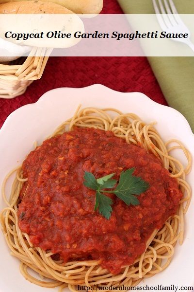 Olive Garden Marinara Sauce Recipe, Olive Garden Spaghetti Sauce, Olive Garden Spaghetti Sauce Recipe, Garden Spaghetti Sauce, Olive Garden Spaghetti, Copycat Olive Garden, Olive Garden Recipes, Marinara Sauce Recipe, Homeschool Family