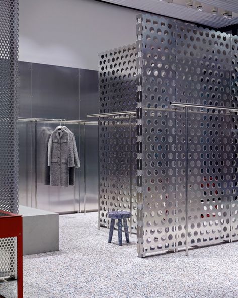 Retail Interior Design, Perforated Metal, Showroom Design, Partition Design, Studio Interior, Retail Interior, Commercial Interior Design, Store Interior, Retail Space