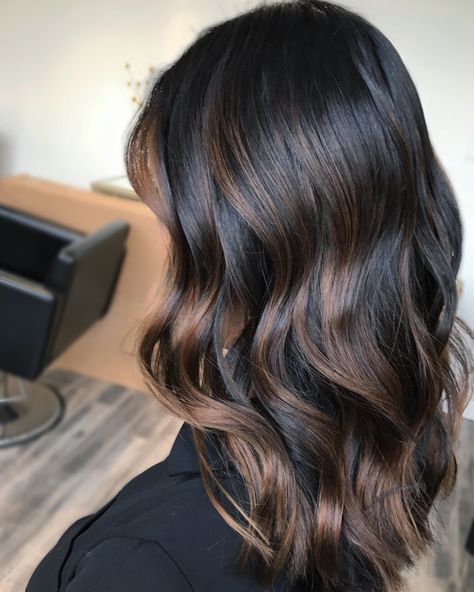 Instagram: @styledby.bri_ Ombre Hair Brunette, Balayage Dark, Dark Ombre Hair, Black Hair Ombre, Rambut Brunette, Brunette Ombre, Black Hair Balayage, Balayage Hair Dark, Hair Ombre