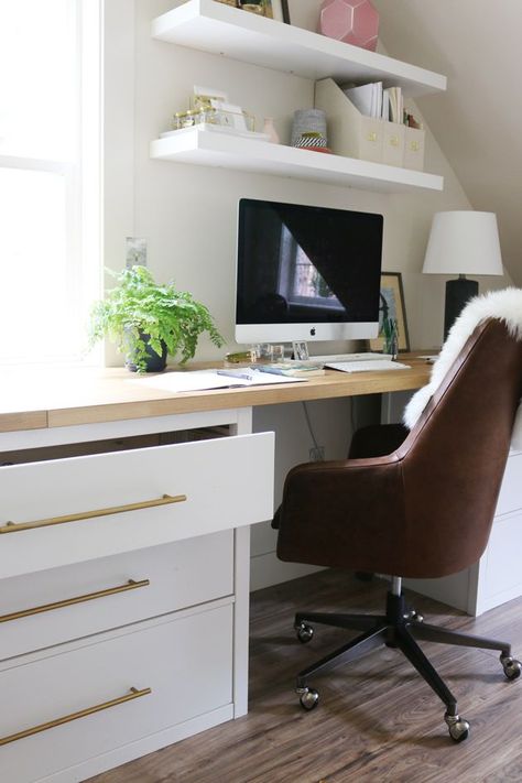 One of the reasons I went with three dressers as the base of the desk in the studio was for the ample storage the nine drawers would provide. Home Office Organization Ideas, Decor and Design Ikea Desk Hack, Cheap Office Furniture, Ikea Office, Hack Ikea, Desk Drawers, Ikea Desk, Studio Desk, Organized Desk Drawers, Guest Room Office