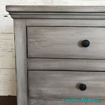 See how to achieve this grey rustic farmhouse look on furniture. This is my most asked for finished and pinned posts here on Pinterest #fusion #paintedfurniture #rusticfarmhouse #creativemoments1 Antique Grey Paint, Rustic Gray Furniture, Weathered Grey Stain Furniture, Painted Gray Furniture, Light Grey Painted Furniture, Grey Milk Paint Furniture, Light Grey Dresser Makeover, Grey Washed Wood Furniture, Gray Chalk Painted Furniture