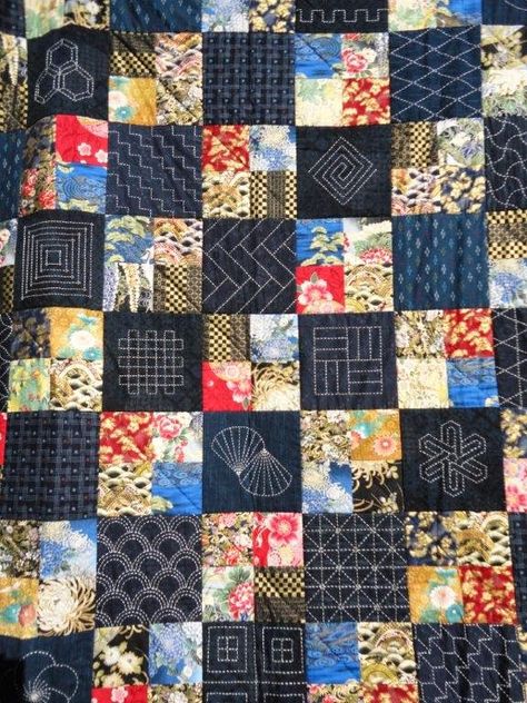 Japanese Quilt Patterns, Asian Quilts, Indigo Quilt, Sashiko Pattern, Japanese Patchwork, Asian Fabric, Sew Projects, Japanese Quilts, Sashiko Embroidery