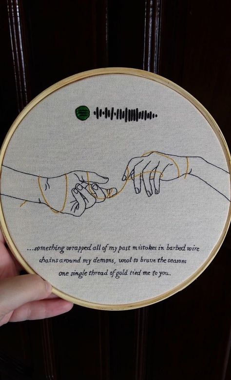 Taylor Swift Couple Tattoo, Taylor Swift Invisible String Tattoo, Crochet Gift Boyfriend, Invisible String Tattoo Taylor Swift, Invisible String Aesthetic, Crochet Gift For Boyfriend, Embroidery For Boyfriend, Crochet For Boyfriend, Bordados Aesthetic