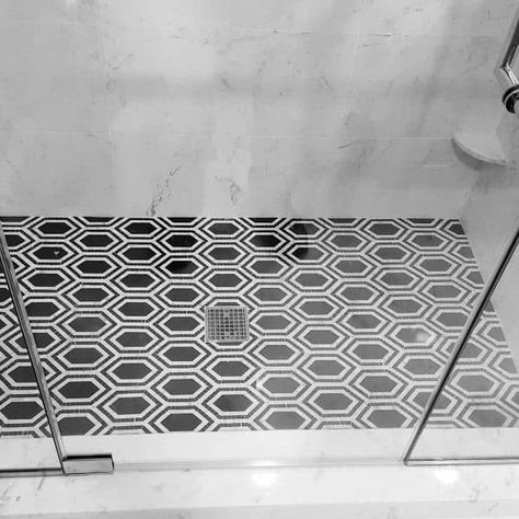 Top 50 Best Shower Floor Tile Ideas - Bathroom Flooring Designs Marble Tile Bathroom Floor, Stone Shower Floor, Shower Floor Tile Ideas, Bathroom Floor Tile Ideas, White Marble Shower, Floor Tile Ideas, Shower Pan Tile, Marble Shower Tile, Best Bathroom Flooring