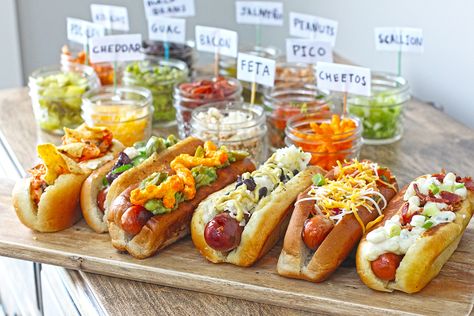 Hot Dog Party Food, Hot Dog Station, Party Food List, Dog Party Food, Hot Dog Party, Beautiful Cheese Board, Hot Dog Bar, Hosting Ideas, Graduation Party Foods