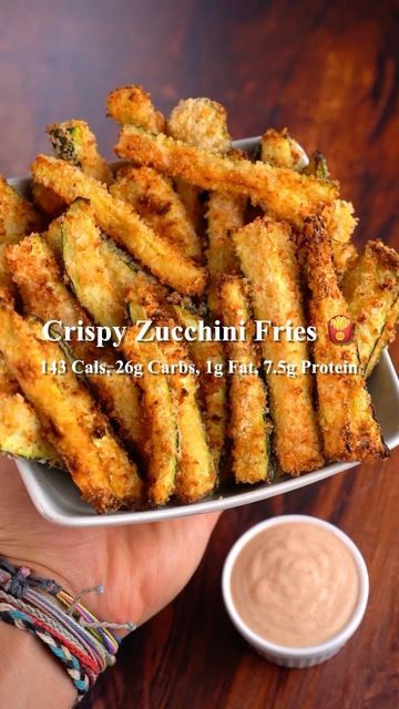 Crispy Zucchini Fries, Crispy Zucchini, Munchies Snacks, Large Zucchini, Protein Ingredients, Savory Sides, Sugar Free Ketchup, Bariatric Eating, Pickle Jar