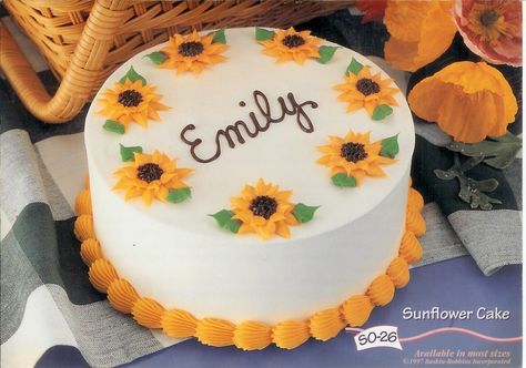 Sunflower Birthday Cakes, Sunflower Cake, Chocolate Cake Designs, Cupcake Cake Designs, Simple Cake Designs, Creative Cake Decorating, Cake Decorating Frosting, Cake Decorating Ideas, Fall Cakes